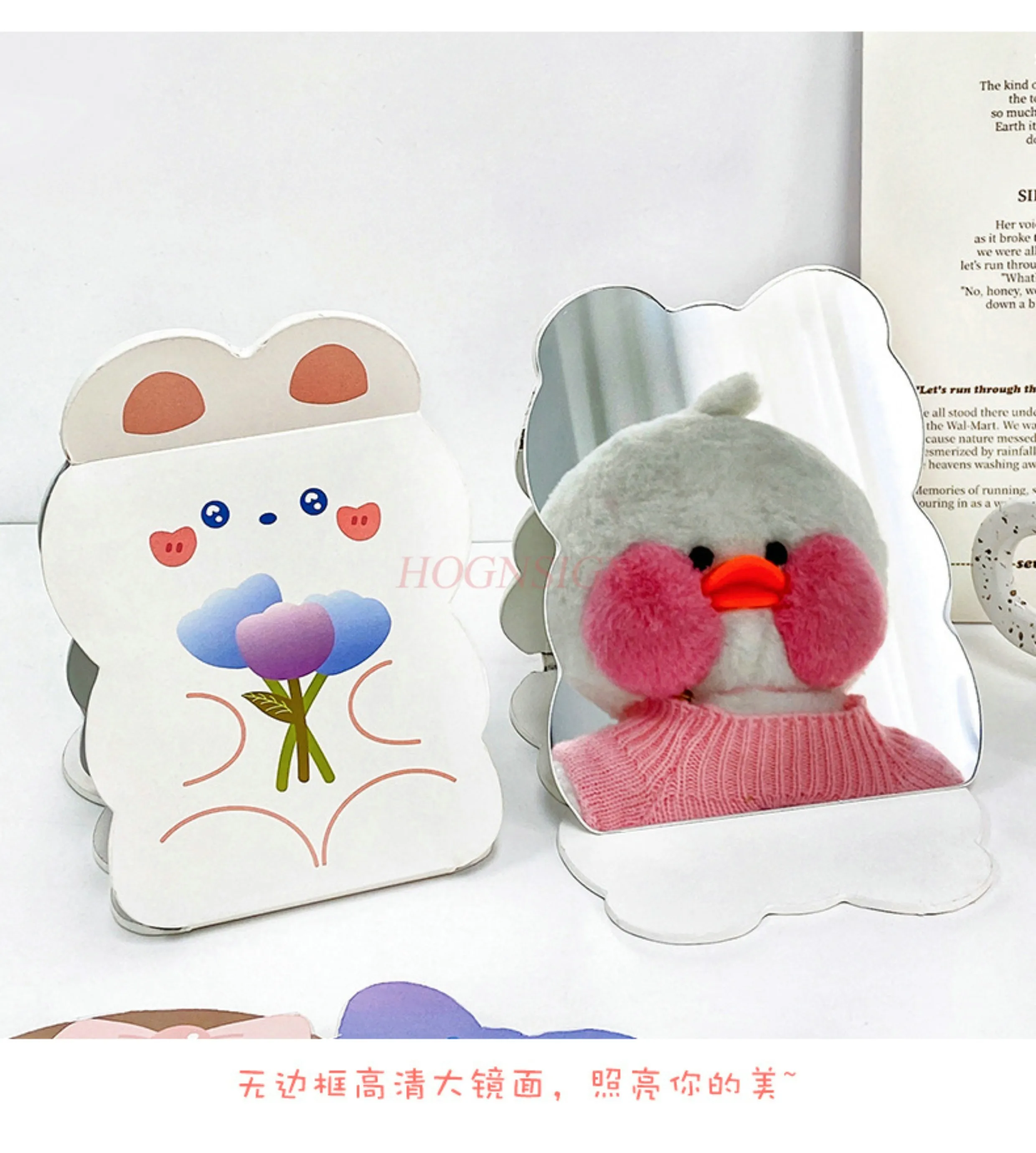 Specchio per trucco pieghevole Specchio per trucco carino portatile per dormitorio per studenti da ufficio desktop di alta bellezza