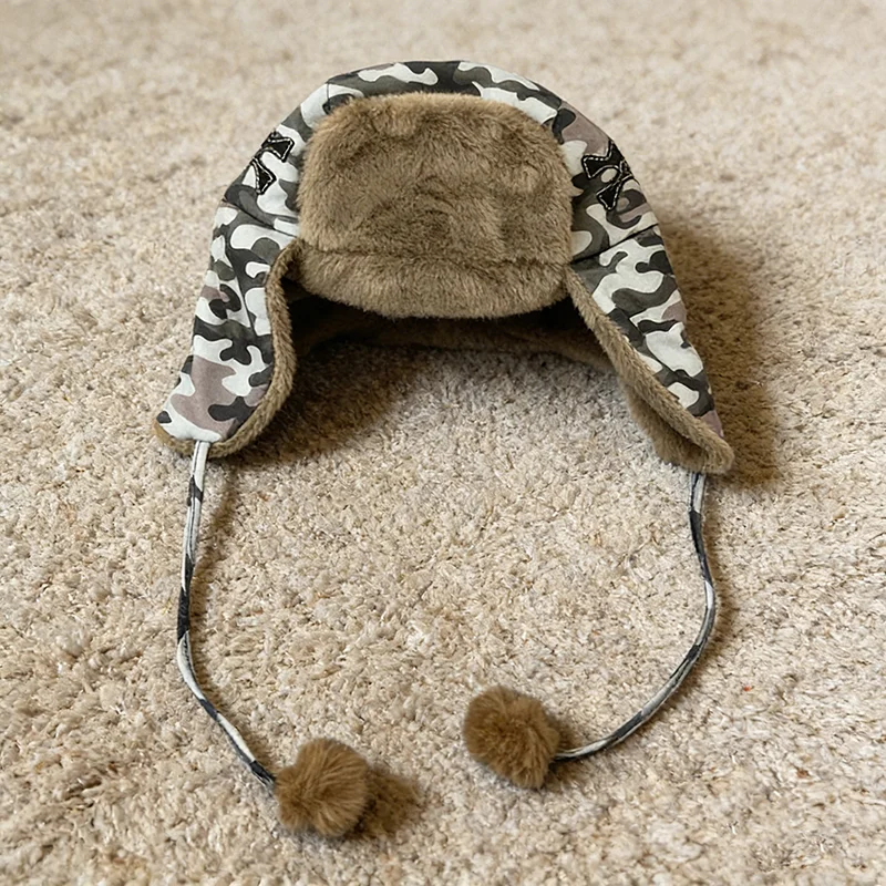 

Камуфляжная плюшевая теплая шапка Lei Feng, защита ушей, ветрозащитная осенне-зимняя уличная мотоциклетная шапка для пилота