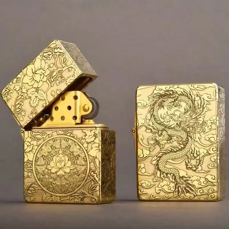 

Zorro 915S Brass Armor Kerosene Lighter Hand-carved Old Three-dimensional Relief Retro Old-fashioned Grinding Wheel