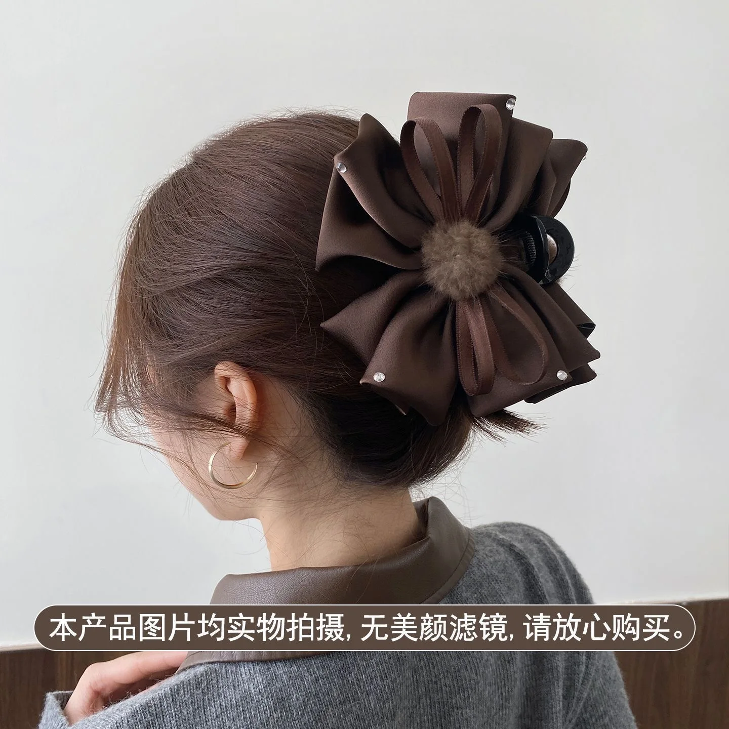 

【1 шт.】Модная заколка-краб для волос с бантом, плюшевая, женские аксессуары для одежды, роскошные аксессуары для волос, заколка-крючок для волос