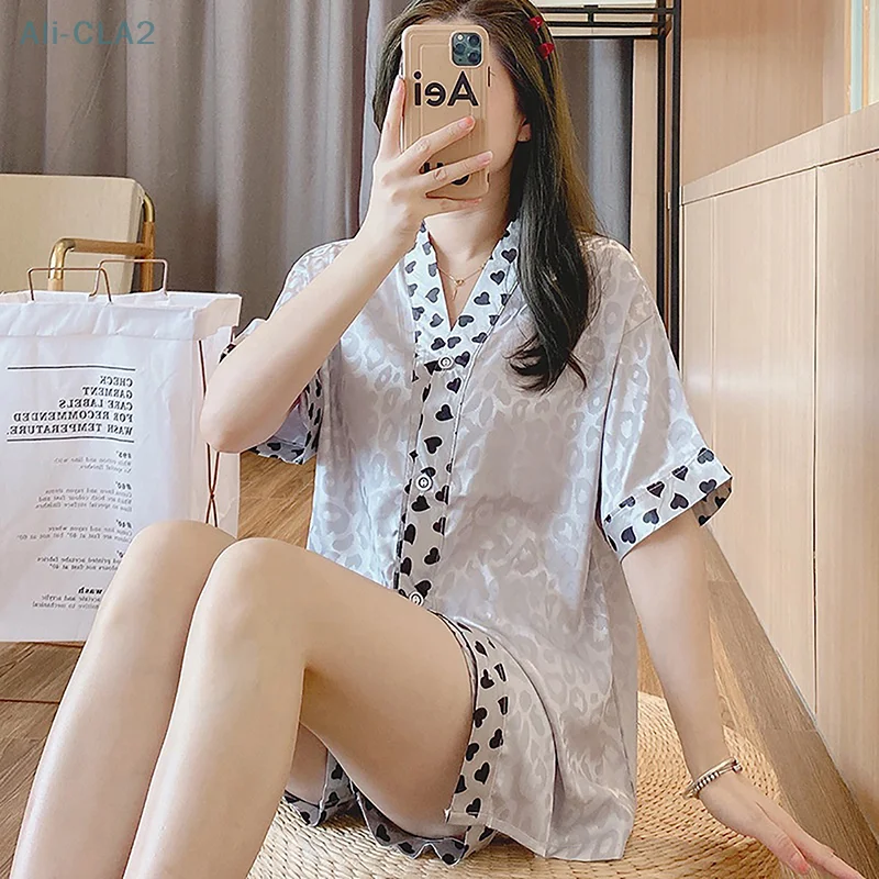 Summer Short-sleeved Ladies Pajamas Set Simple Women Casual V-neck Sleepwear