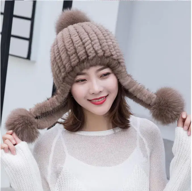 شتاء دافئ محبوك قبعات فرو المنك الحقيقي رقيق في الهواء الطلق المرأة لينة قبعة أنيقة على الموضة مع إيرفلاب ركوب بيني عادية مع الثعلب الحقيقي