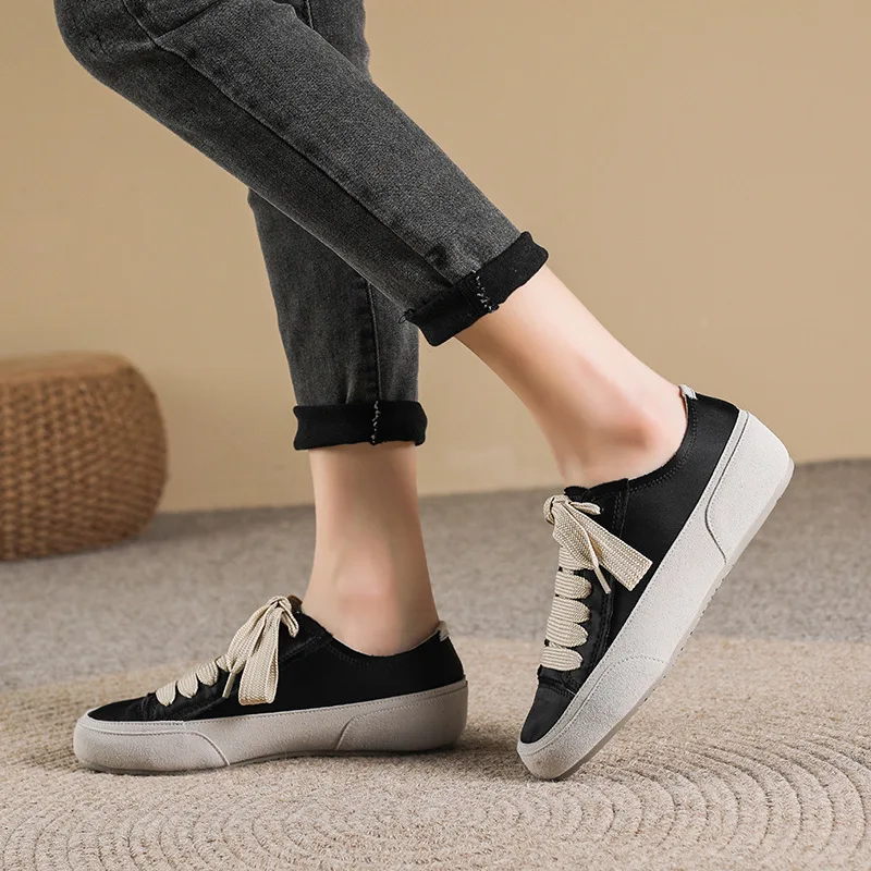 2023 New Satin Shoes Flat Sneakers Women\'s Commuter Shoes Flat Shoes Casual and Comfortable Soft Bottom White Shoes Women Tennis