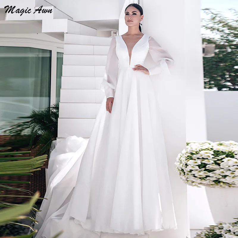 

Magic Awn Simple White Wedding Dresses Boho Long Sleeves Illusion V-Neck Lace-Up Back Country Bridal Gowns A-Line Robe De Mariee