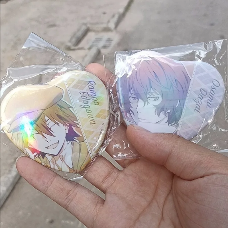 2Pcs/Set Anime Cosplay Badge Funny Heart Shape Pin Tinplate Brooch Accessories Prop Children's Day gift