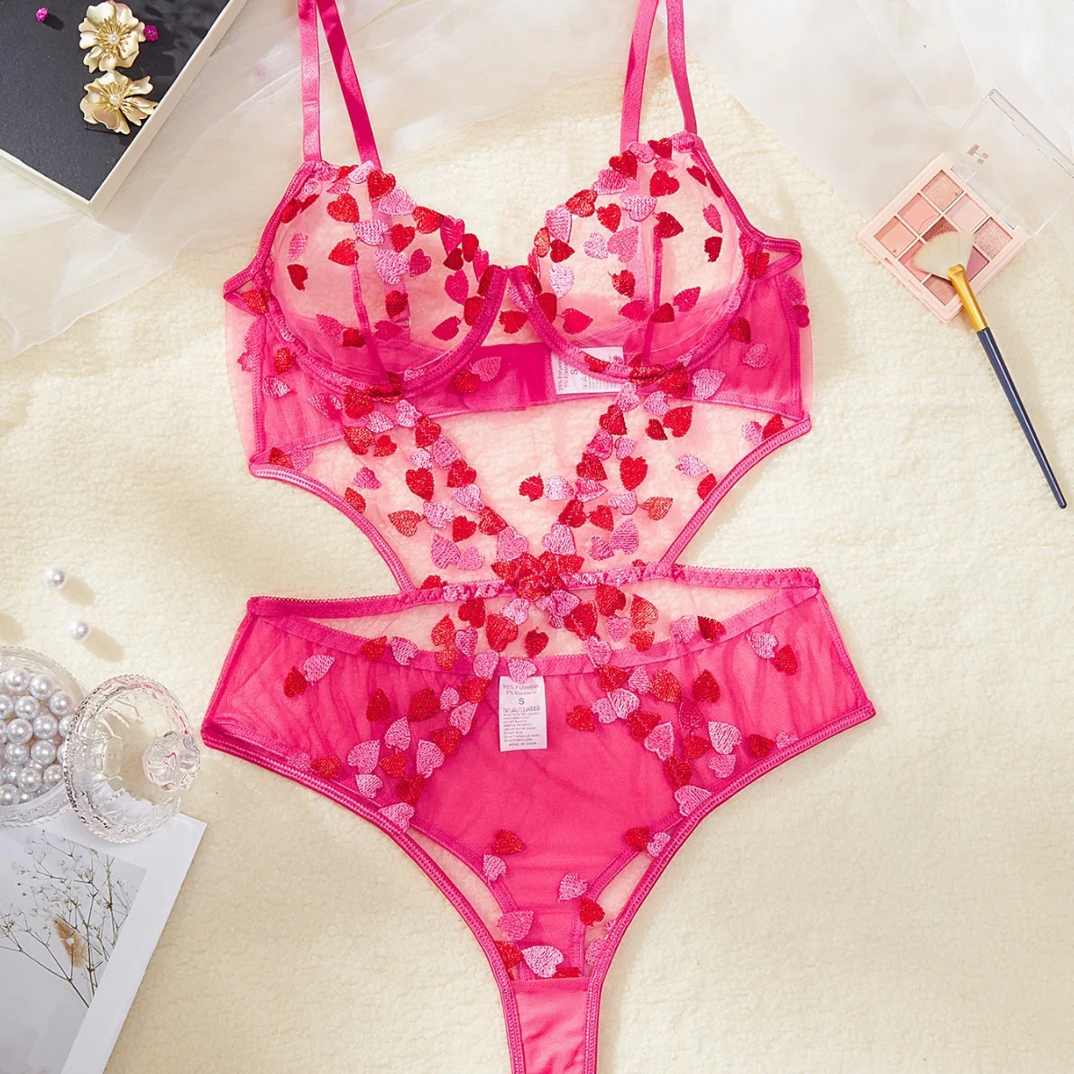 Kagano Spring New Crossbody ricamato cuore pizzo sexy set intimo più venduto donna vita bassa pantaloni ort poliestere