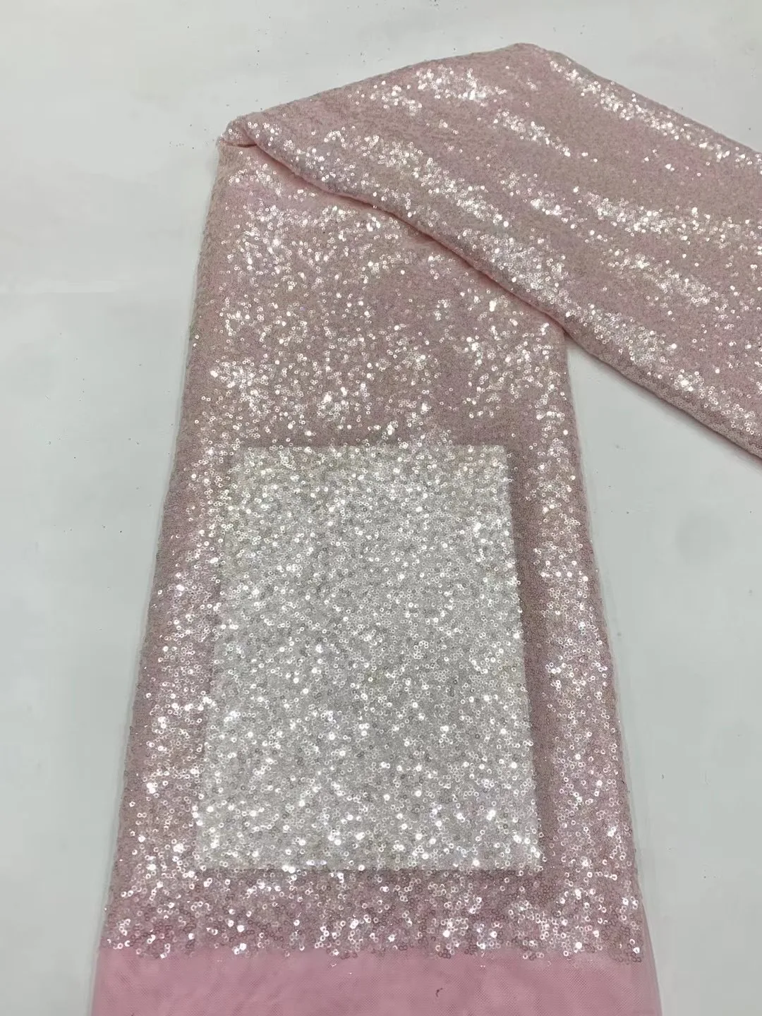 

African Sequined Lace Fabric 2023 High Quality 5 Yards Nigerian Sequins French Tulle Fabric Material for Wedding Party HXB5629