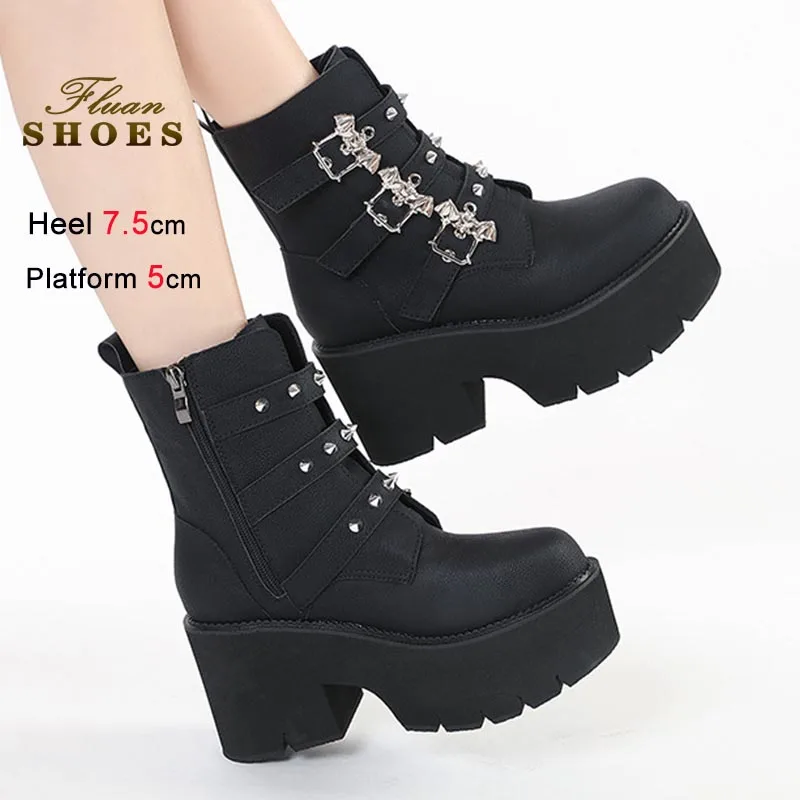 

Platform Shoes Black High Heeled Women Short Boots Leather Buckle Rivet Side Zipper Ankle Boots Casual Knight Boots Size 35-43