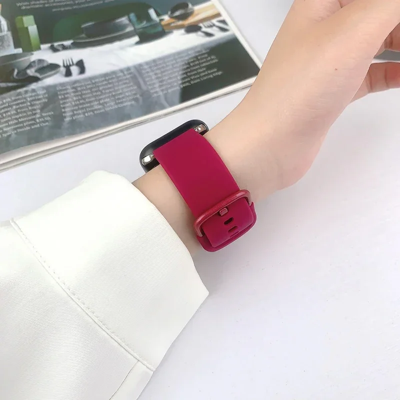 Silicone Strap For Apple Watch Band 44mm 40mm 49mm 45mm 41mm 38mm 42mm correa belt bracelet iWatch series 9 8 7 6 5 3 SE ultra 2