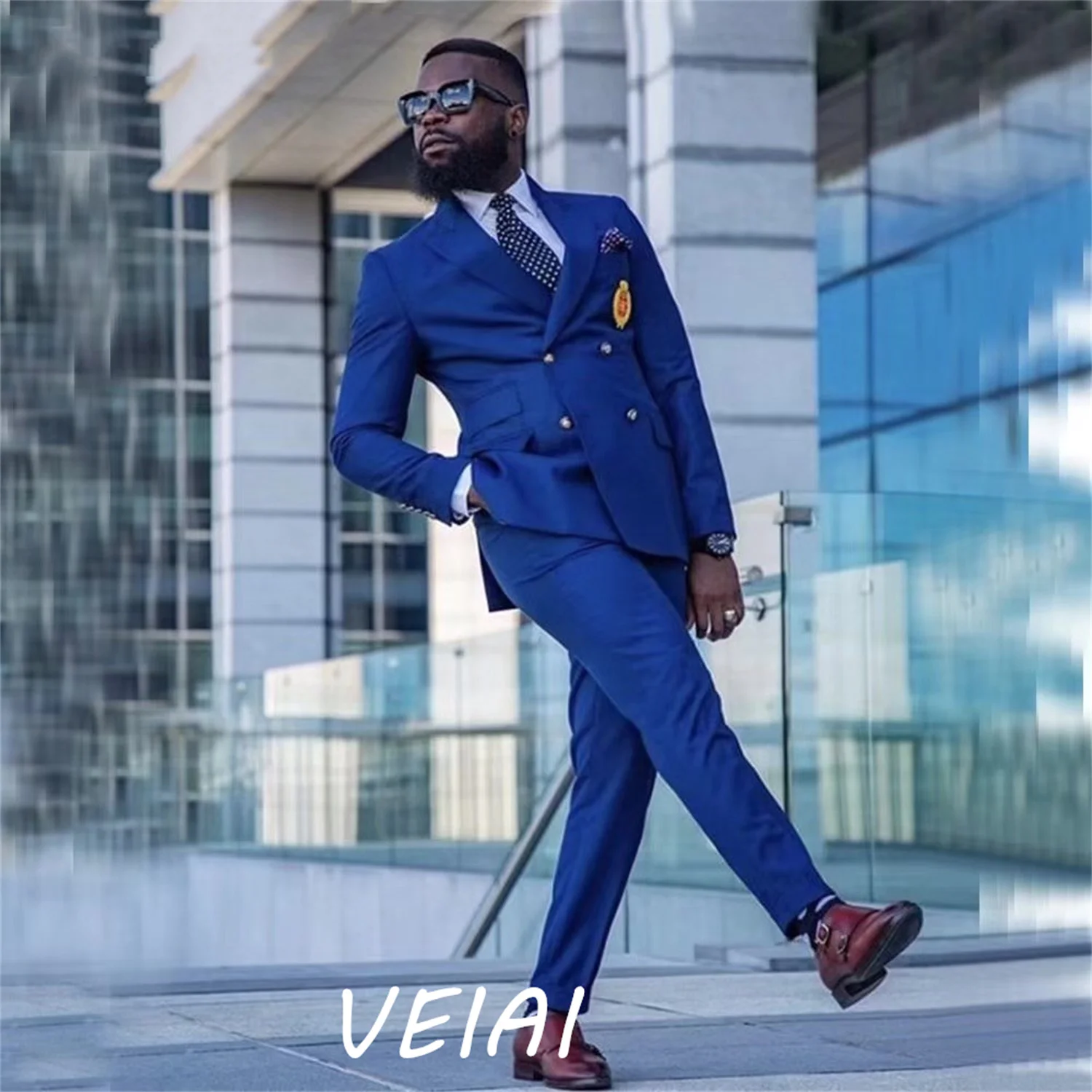 

Customized Blue Suits for Men Double Breasted Peaked Lapel Blazer Jacket Men Tuxedos Groom Wedding Suit 2 Piece Coat+Pant