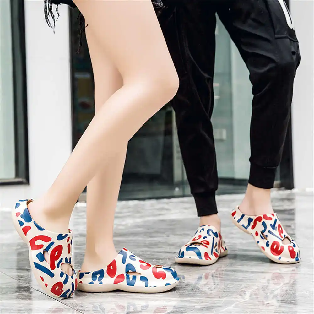 

Открытие для пляжной ванны, VIP-кроссовки, удобные сандалии для женщин, обувь, тапочки, женские спортивные кроссовки, закуски, спортивный отдых