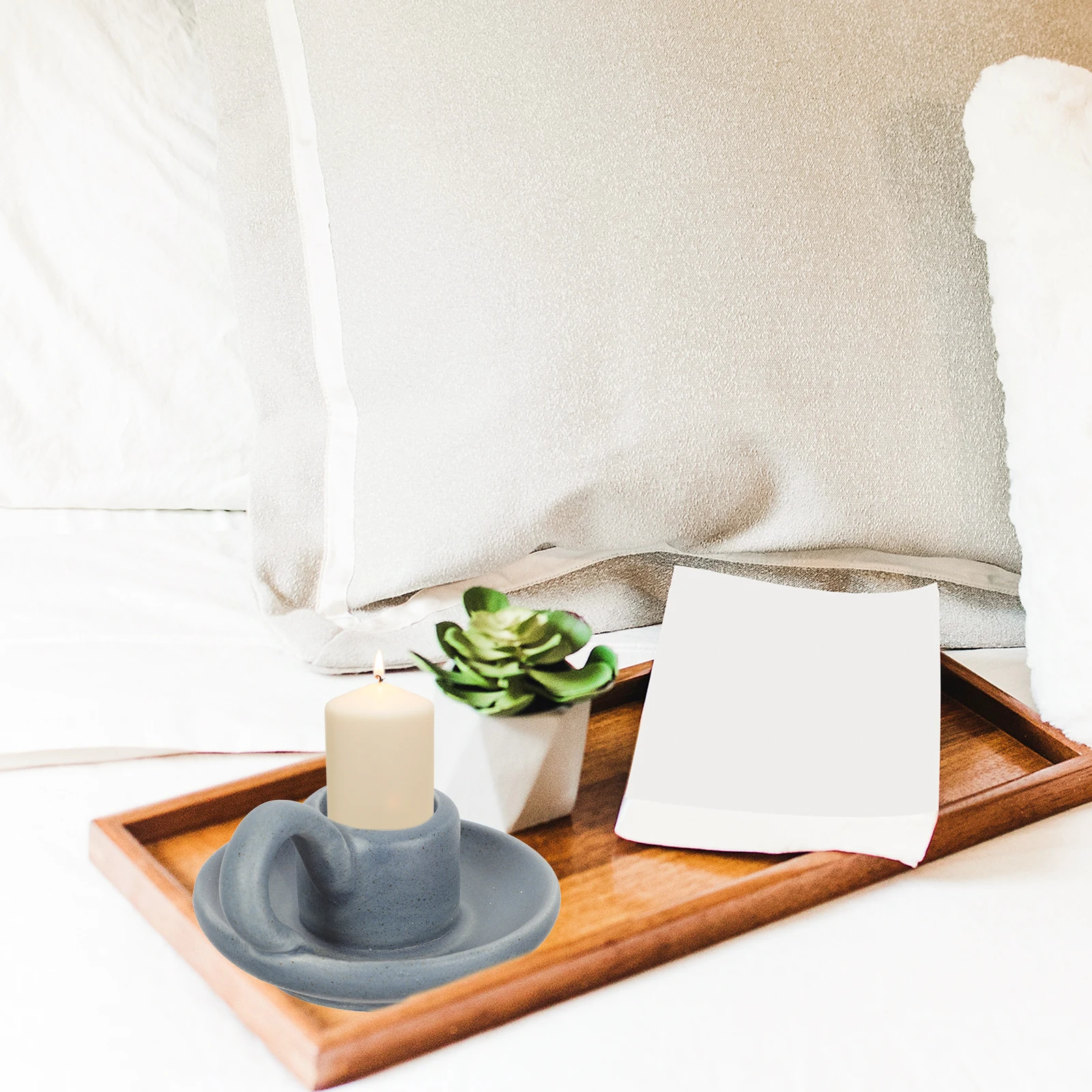 

2Pcs Exquisite Ceramic Holders Nordic Style Decorative for Home Wedding Banquet Blue Ceramic Holder