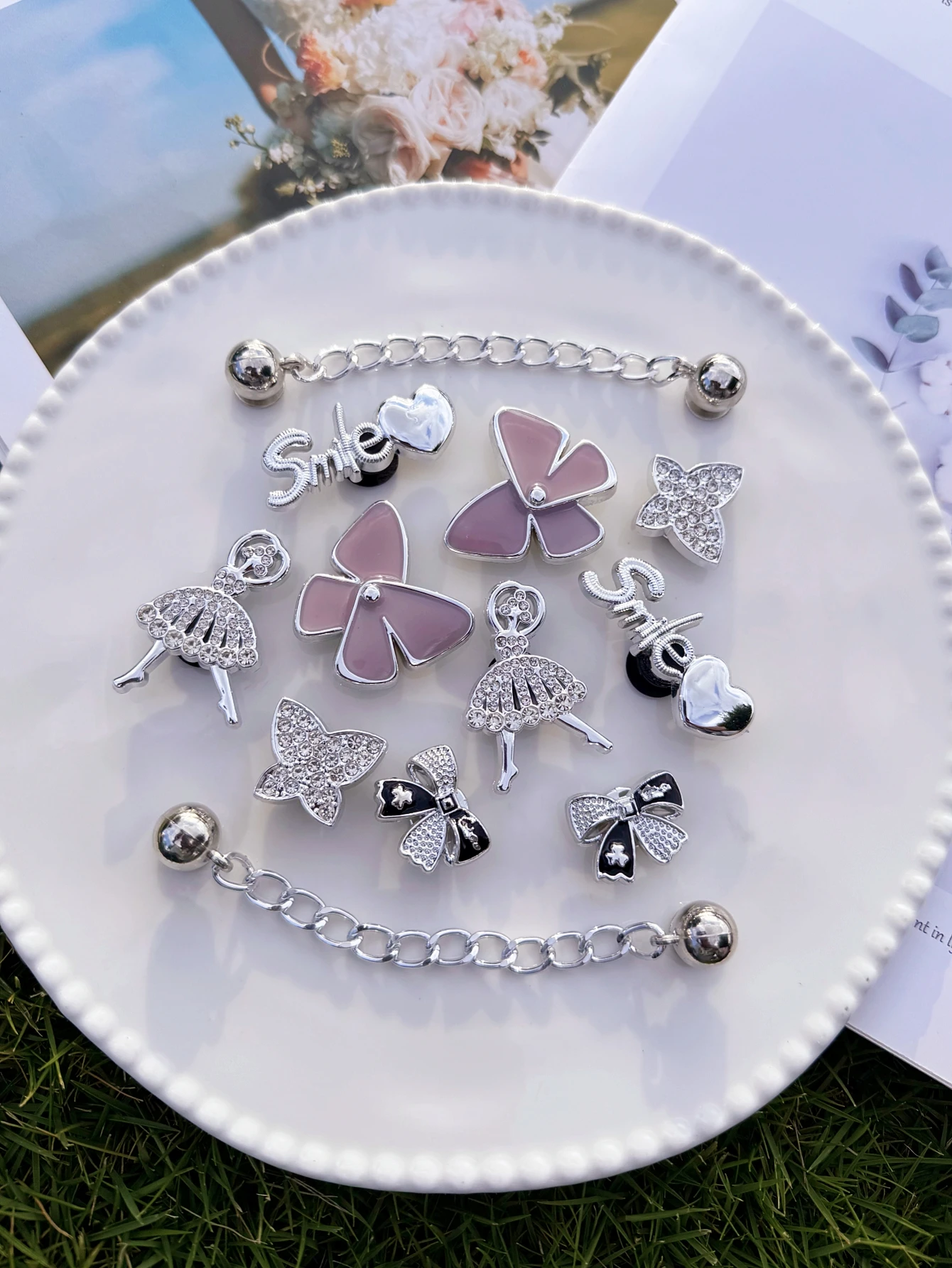 12 فراشة بنفسجية فضية، فتاة راقصة، فراشة صغيرة، مشبك أحذية سلسلة ديكورات ذاتية الصنع، وصلة مشبك أحذية متعددة الوظائف #4