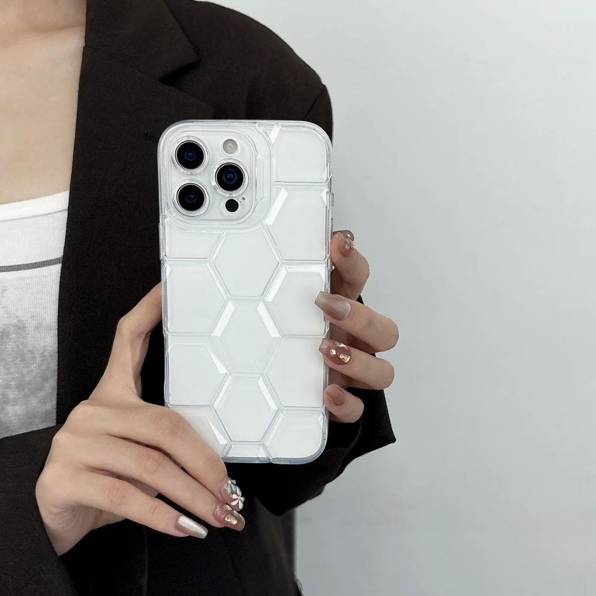 Wabenförmige geometrische Fußball-Muster-Handyhülle für iPhone 16, 15, 14, 13, 12, 11 Pro X XR XS Max 7 8 Plus SE, klare, stoßfeste Abdeckung