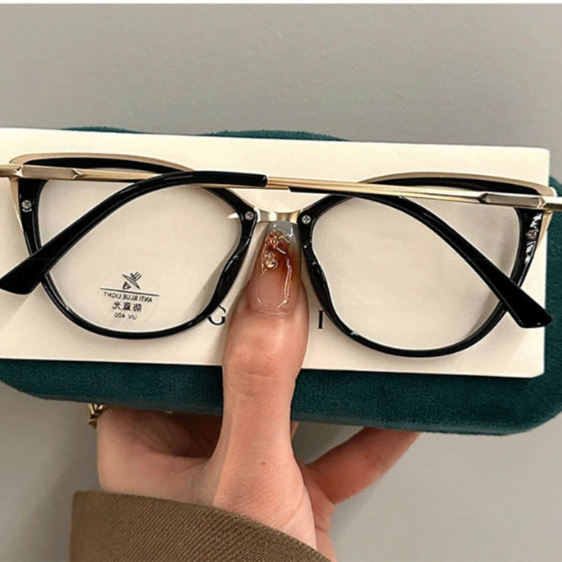 Modische Ultraleichte Klassische Vintage Photochrome Brille Metall-Cateye-Rahmen für Männer und Frauen Chamäleon Blaulichtfilter-Brillen – Detail 5