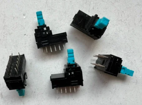 10PCS/Unlocked reset high-quality tower self-elastic double row12-pin push switch square head reset 18* 9 *21 foot distance 2.5