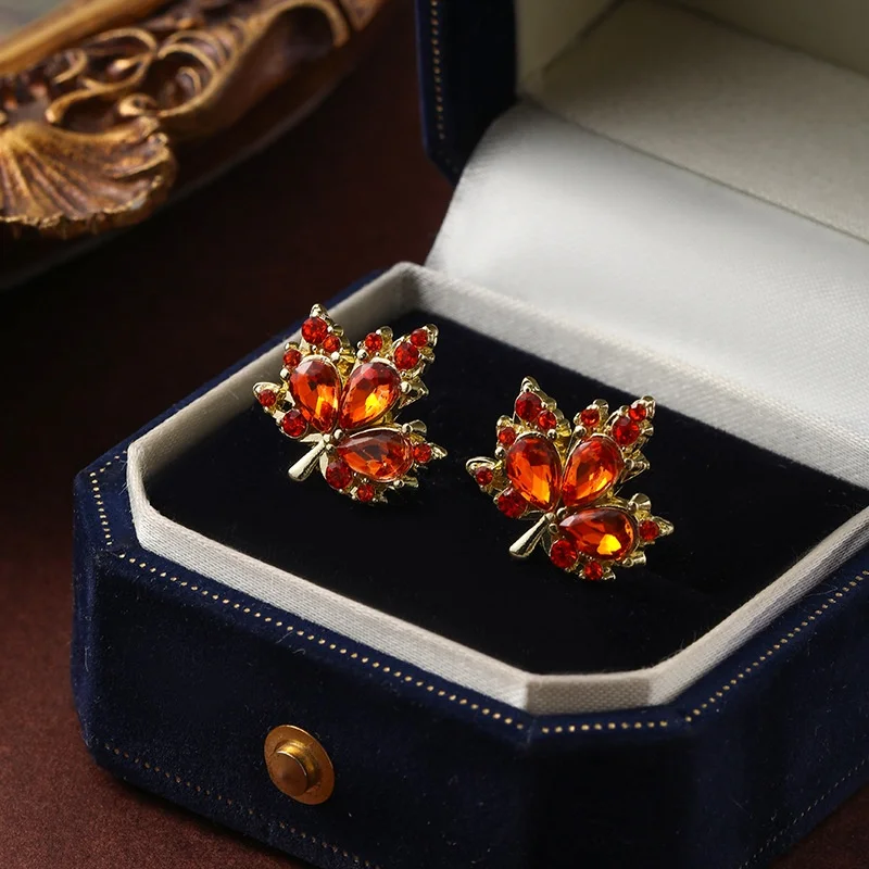 Korean Red Maple Leaf New Trendy Elegant And Sophisticated Retro Unique Stud Earrings For Ladies Fashionable For Christmas