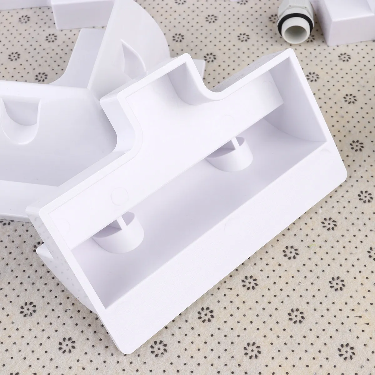 7Pcs Heavy Duty ABS Solar Panel Holder Mounting Bracket for Rv and Yacht Solar Installation Weather Resistant Terminal Box
