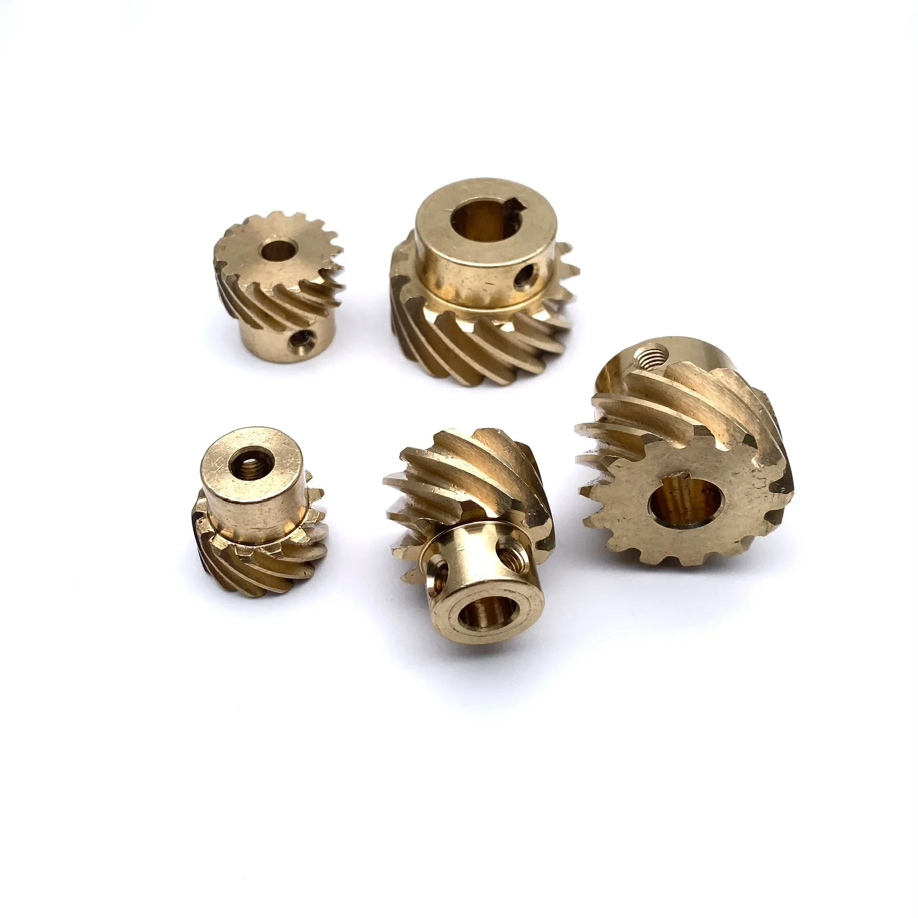 Brass Staggered Helical Gear 1M/1.5M 10/13/15 Teeth Keyway 45-Degree Helical Gear Parts