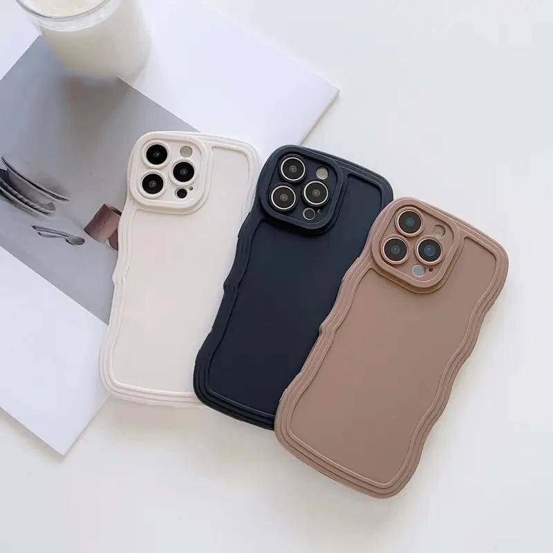 3-pack zwart, wit en bruin precisiegat grote golf mobiele telefoonhoesjes met mat gevoel, eenvoudig ontwerp, geschikt voor iPhon