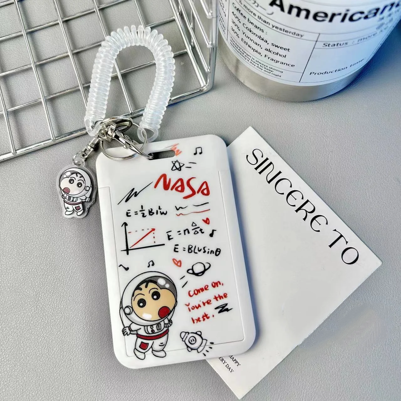 Crayon Shin-chan Simpatico cartone animato Carta anti-smarrimento Carta per studenti Set identificativo per dipendenti Carta stradale Scheda ascensore Badge Copertura protettiva
