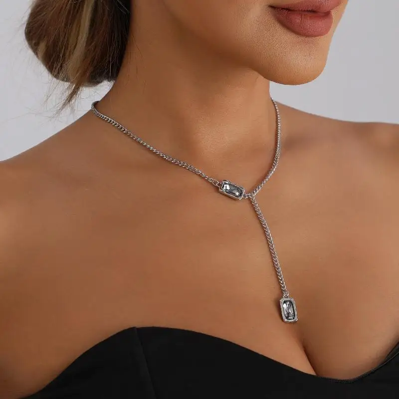Vintage Black Square Rhinestone Pendant Necklace For Women Girls Fashion Simple Y Shape Long Necklace Jewelry Gift