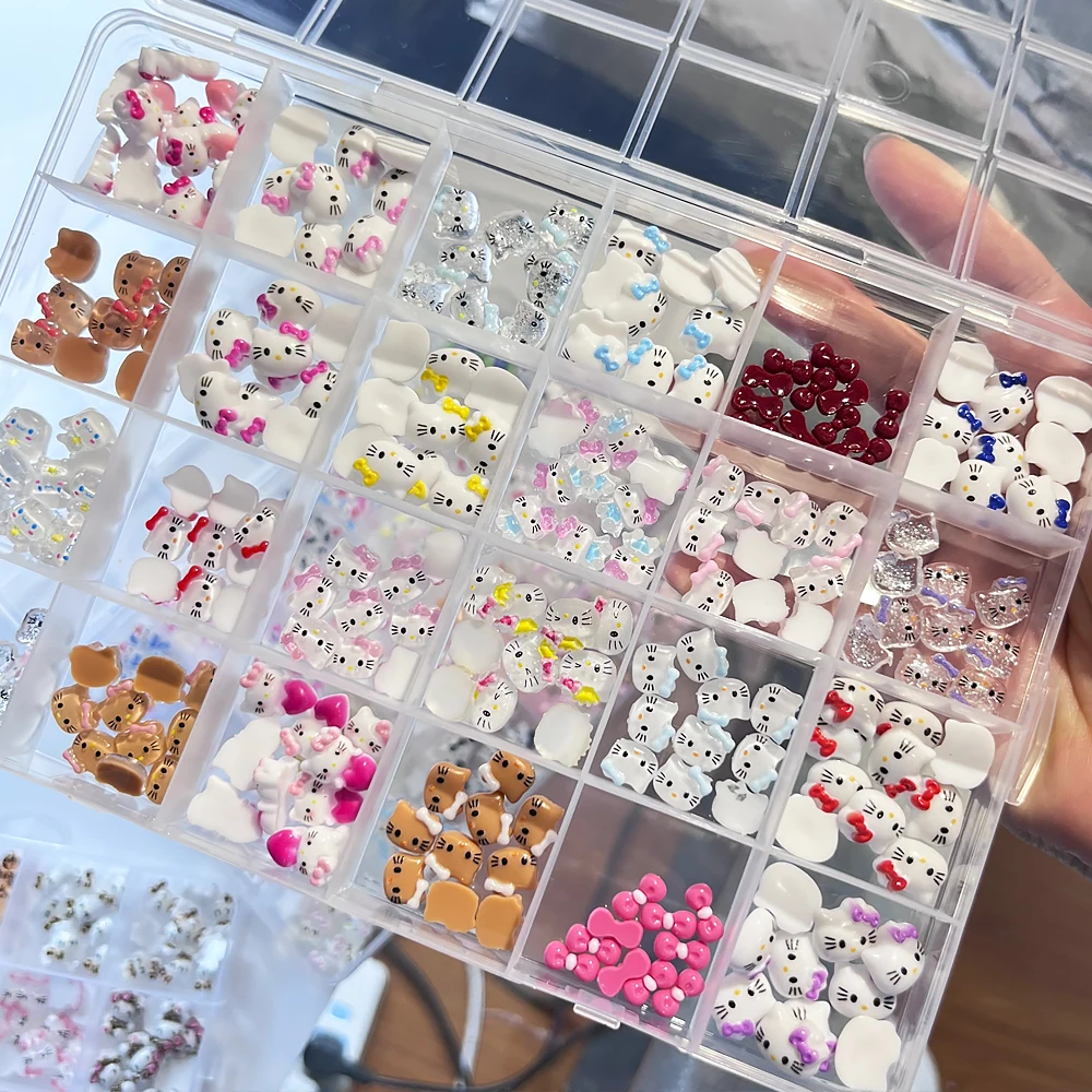 24 rejillas de dibujos animados bonitos de Hello Kitty, dijes para decoración de uñas, cabezas KT 3D rosa/bronceado, decoraciones para uñas con lazo, accesorios para uñas de verano Kawaii DIY