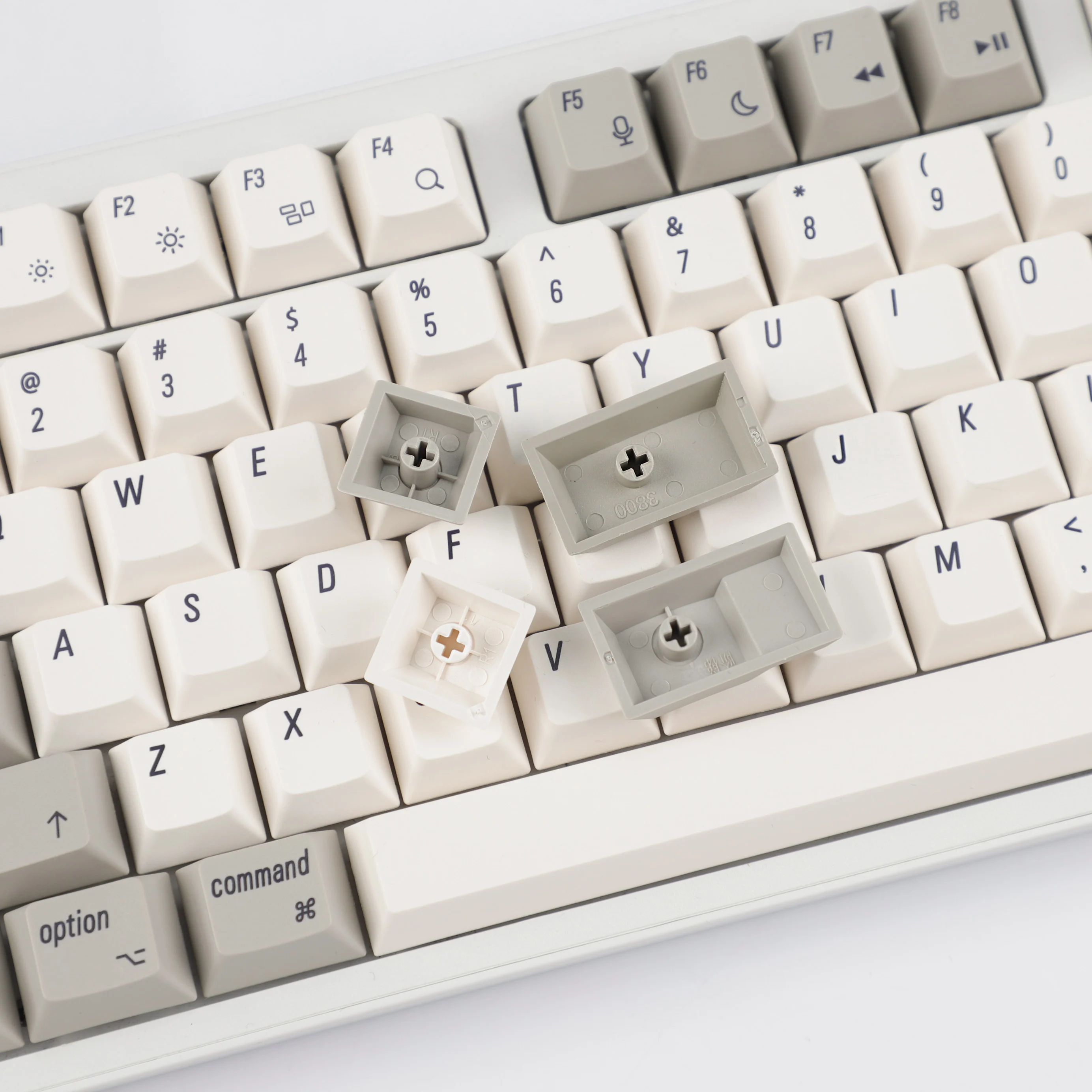 YMDK Angielskie Koreańskie Klawisze MAC Retro, profil Cherry, PBT, sublimacja barwnikowa, do klawiatur mechanicznych MX 75/87/98/104/108 — zdjęcie produktu 2