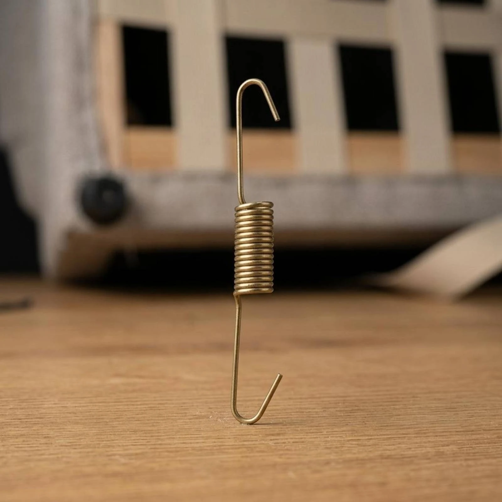 8 Pieces Sofa Sag Repair Coil Multi-Pack Furniture Balance Coil Hook Precision Made Anti-Fatigue Design