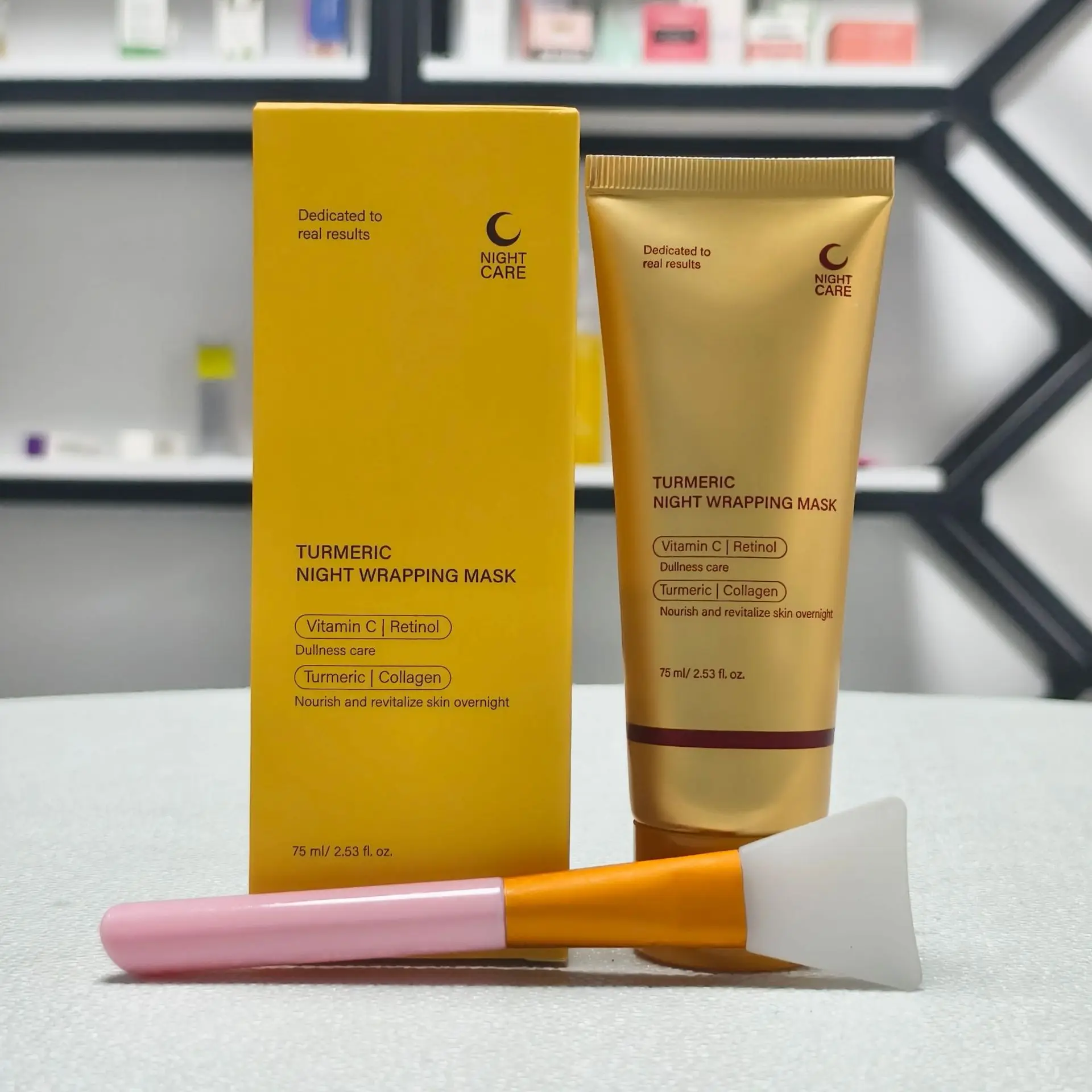 

Ночная упаковочная маска с куркумой