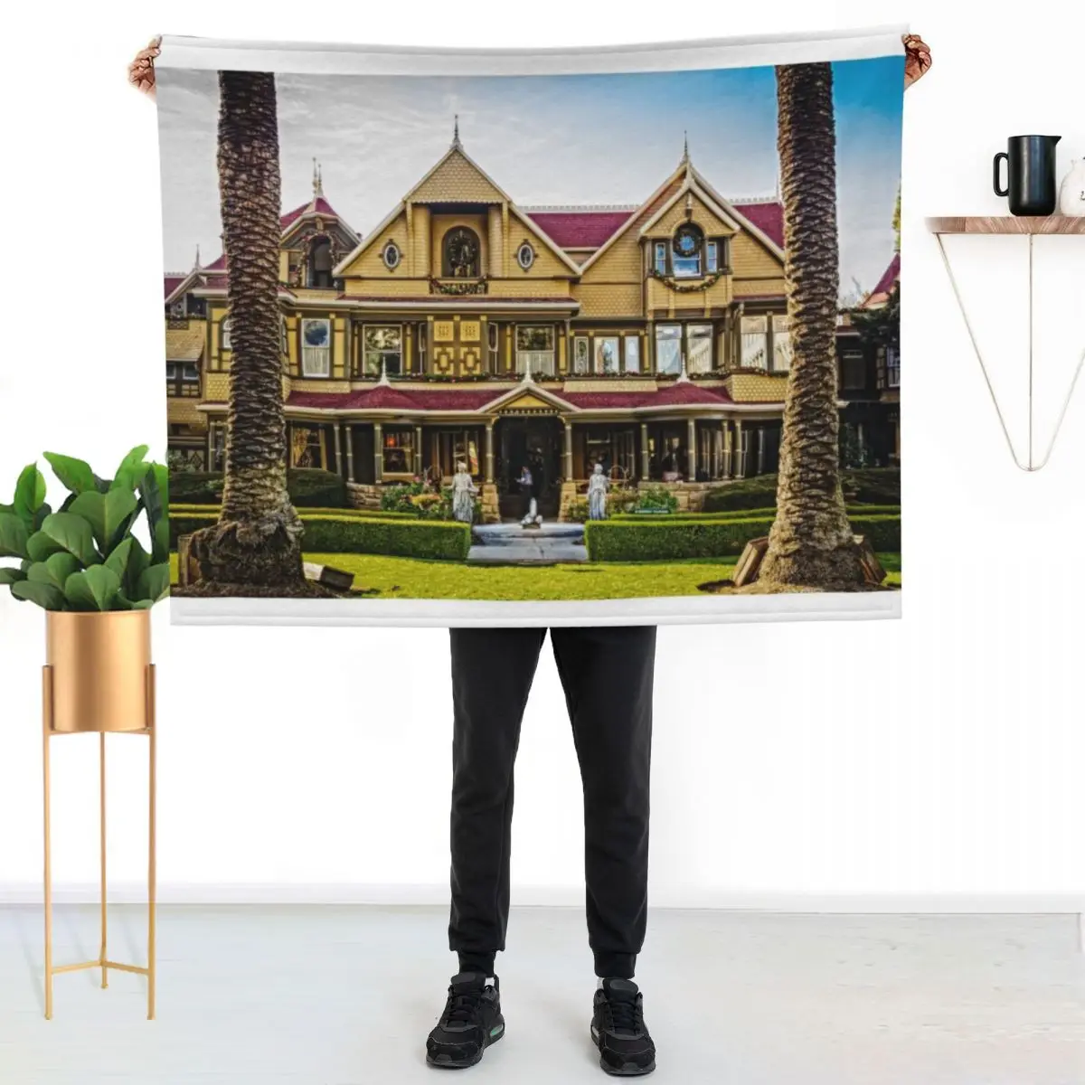 

Winchester Mystery House Throw Blanket Warm Plush Fuzzy Blanket for Living Room