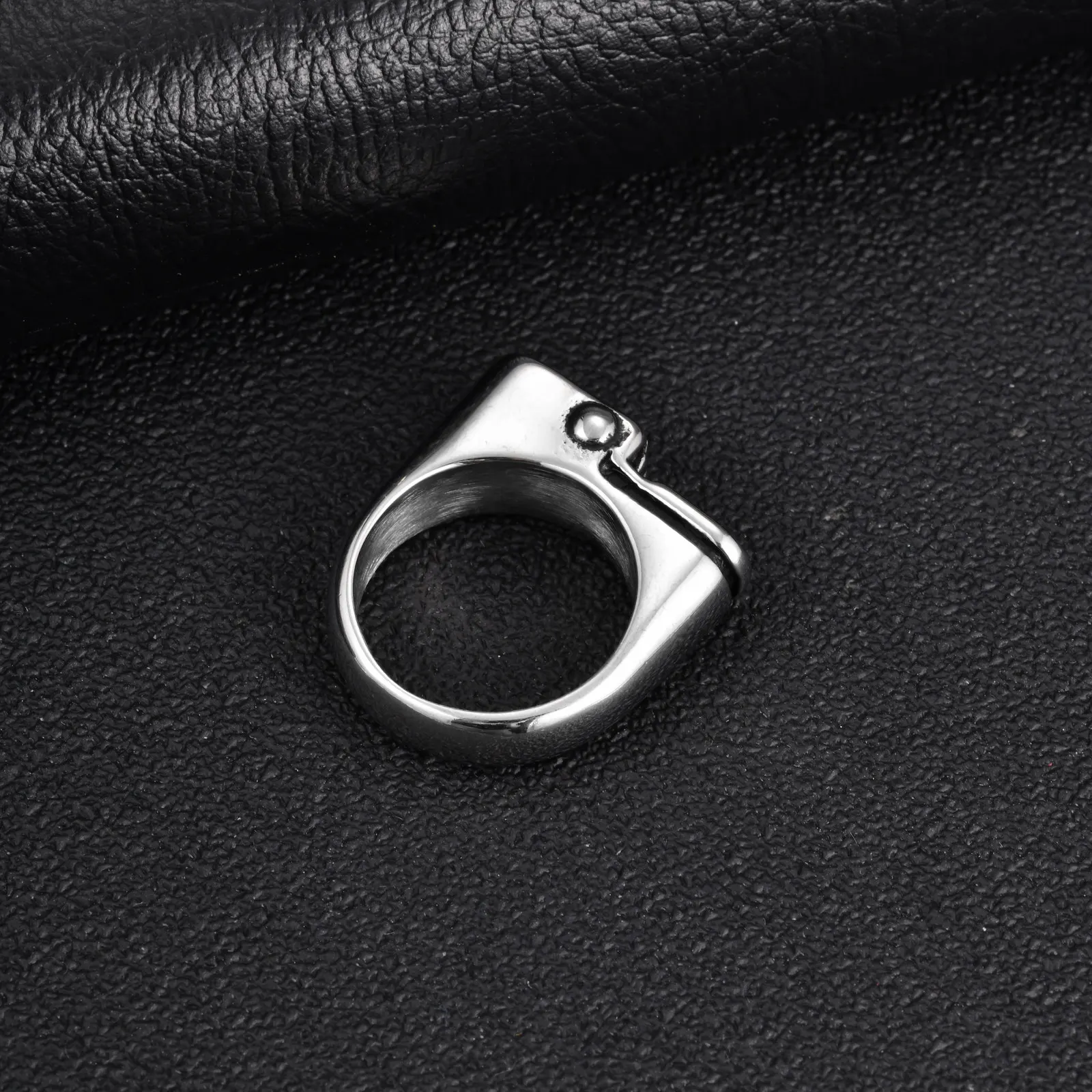 Punk-Feuerzeug-Ring für Männer und Jungen, Wasserdichter Edelstahl-Gussring, Neuer Kreativer Einzigartiger Schmuck-Geschenk – Detail 6