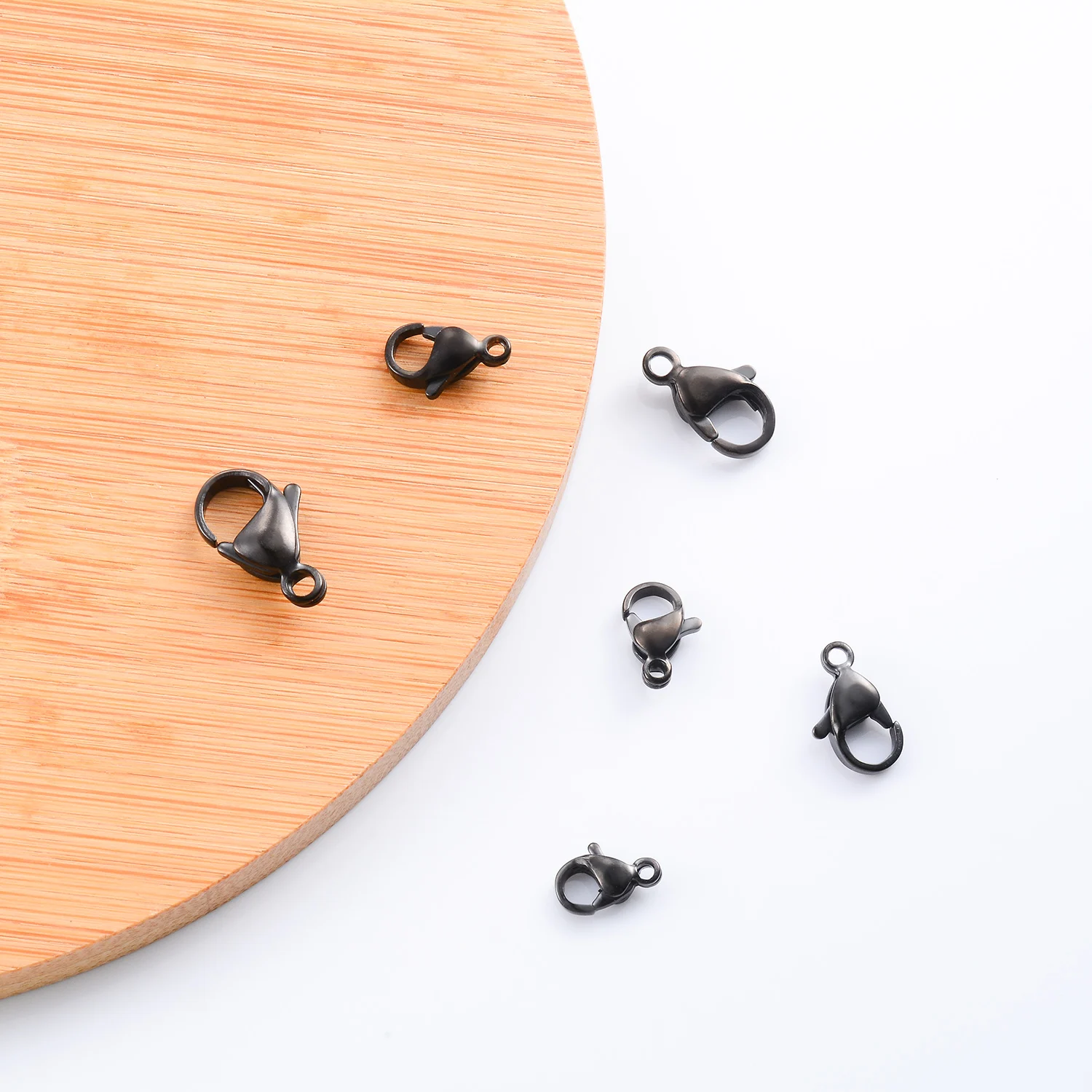 100 Stück Schwarze Edelstahl-Karabinerverschlüsse 9mm-15mm Verschlüsse Hakenverschluss für Armband Halskette Schmuck Zubehör – Detail 2