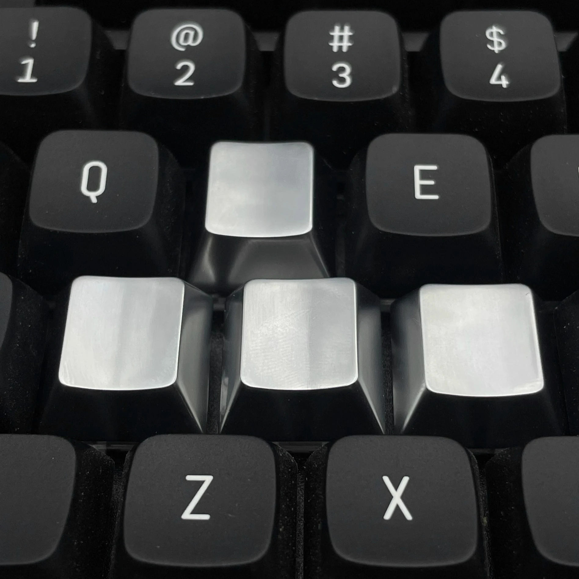 Metal Zinc Alloy WASD Keycap Applicable R2R3 Cherry Profile No Carving Cross Switch Core Custom Mechanical Keyboard Keycap DIY