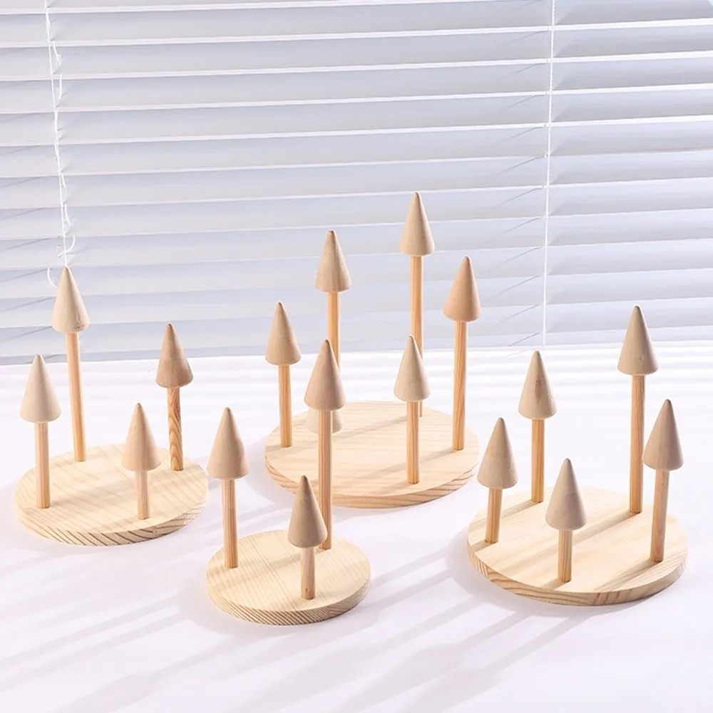 

Creative Round Ring Storage Rack Wood Cone Space Saving Ring Display Stand Jewelry Display Display Props