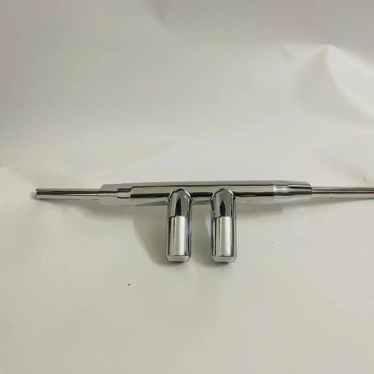 

Motorcycle 2 Inch Handlebar Rise T-bar Drag Bar For Harley Dyna Fatboy Softtail Streetfighter