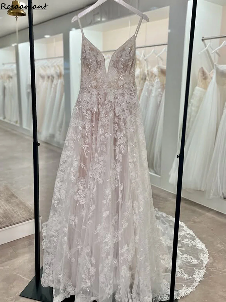 

Spaghetti Straps Glitter Wedding Dress Women V-Neck Applique Backless Boho Vestidos De Novia Sweep Train Customized