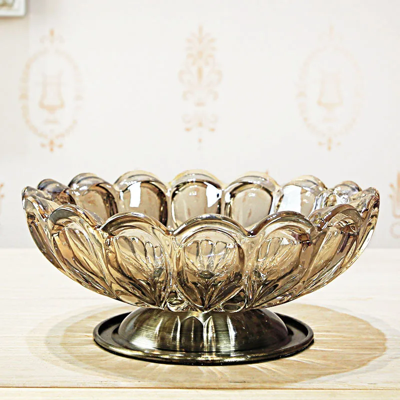 

Brown Nordic light luxury fruit plate creative modern crystal glass fruit plate living room home small nut bucket