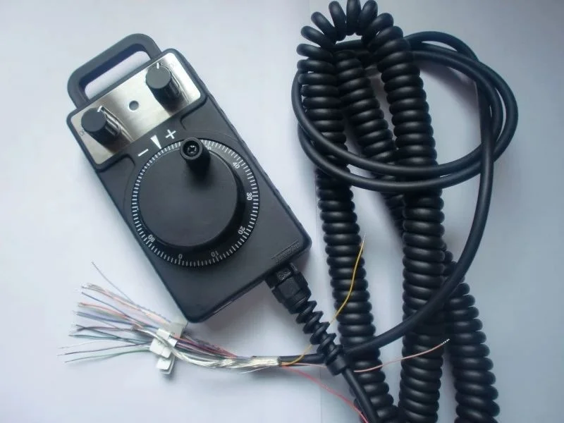 

HC115 , HC-5626-01 Hand wheel new and original with cable (show me connector when order)