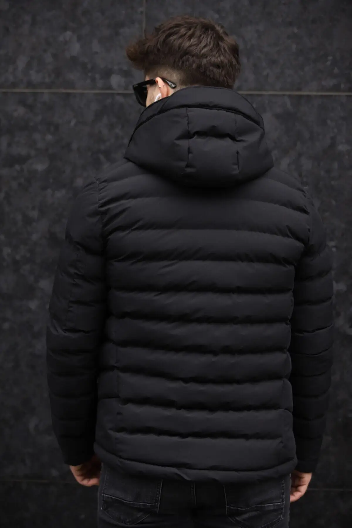 Parka negra con capucha para hombre, ropa de invierno, abrigo inflable, cómoda chaqueta acolchada que mantiene el calor, productos de la nueva