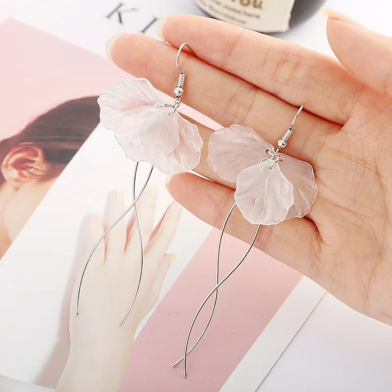 Trendy Big Flower Tassel Drop Earrings For Women Sweet Temperament White Petals Long Tassel Wedding Party Fashion Jewelry Gift