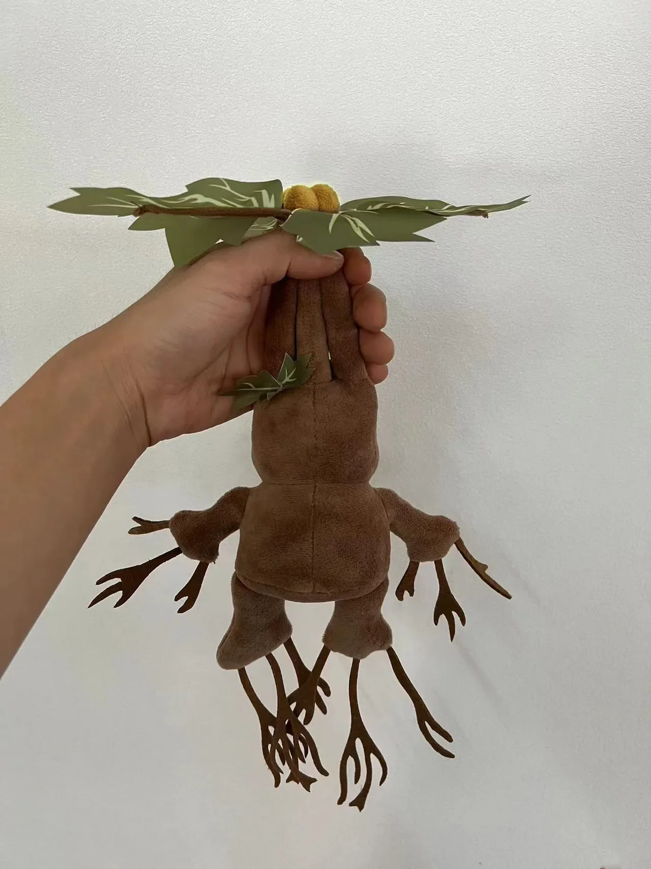 35cm Mandrake peluche cartone animato morbido farcito Anime peluche bambola per regalo di natale decorazione della casa fan raccogliere regalo