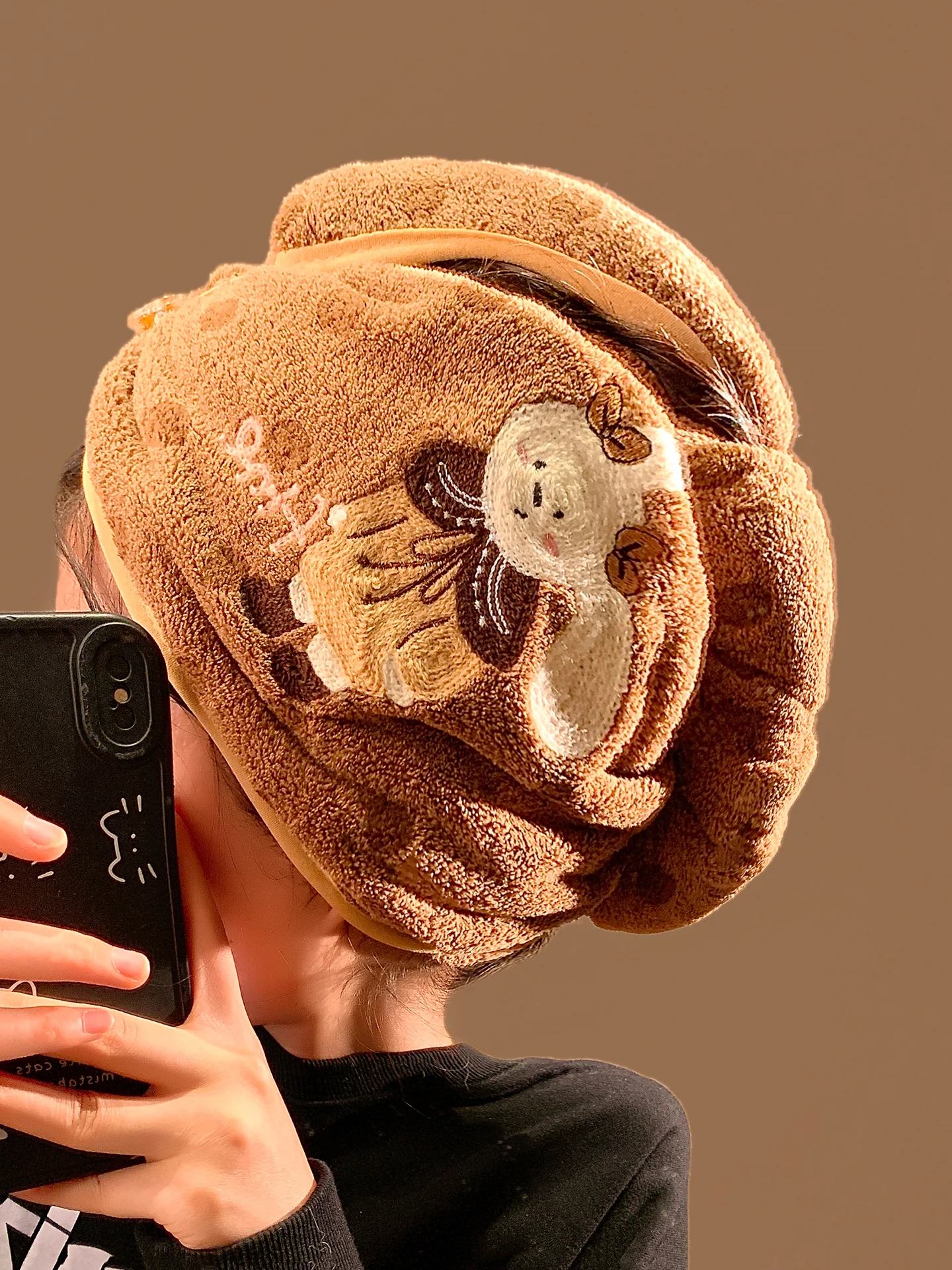 touca-de-secagem-de-cabelo-em-fleece-coral-espesso-para-mulheres-absorvente-e-de-secagem-rapida-toalha-de-cabelo-para-uso-domestico-touca-de-banho-para-estudantes-com-bordado-de-coelho-fofo