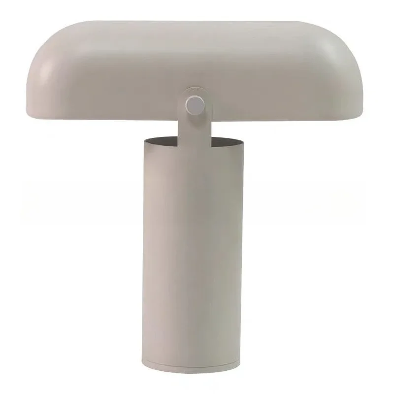 Light luxury simple desk lamp creative high-end charging lamp living room study bedroom bedside night light