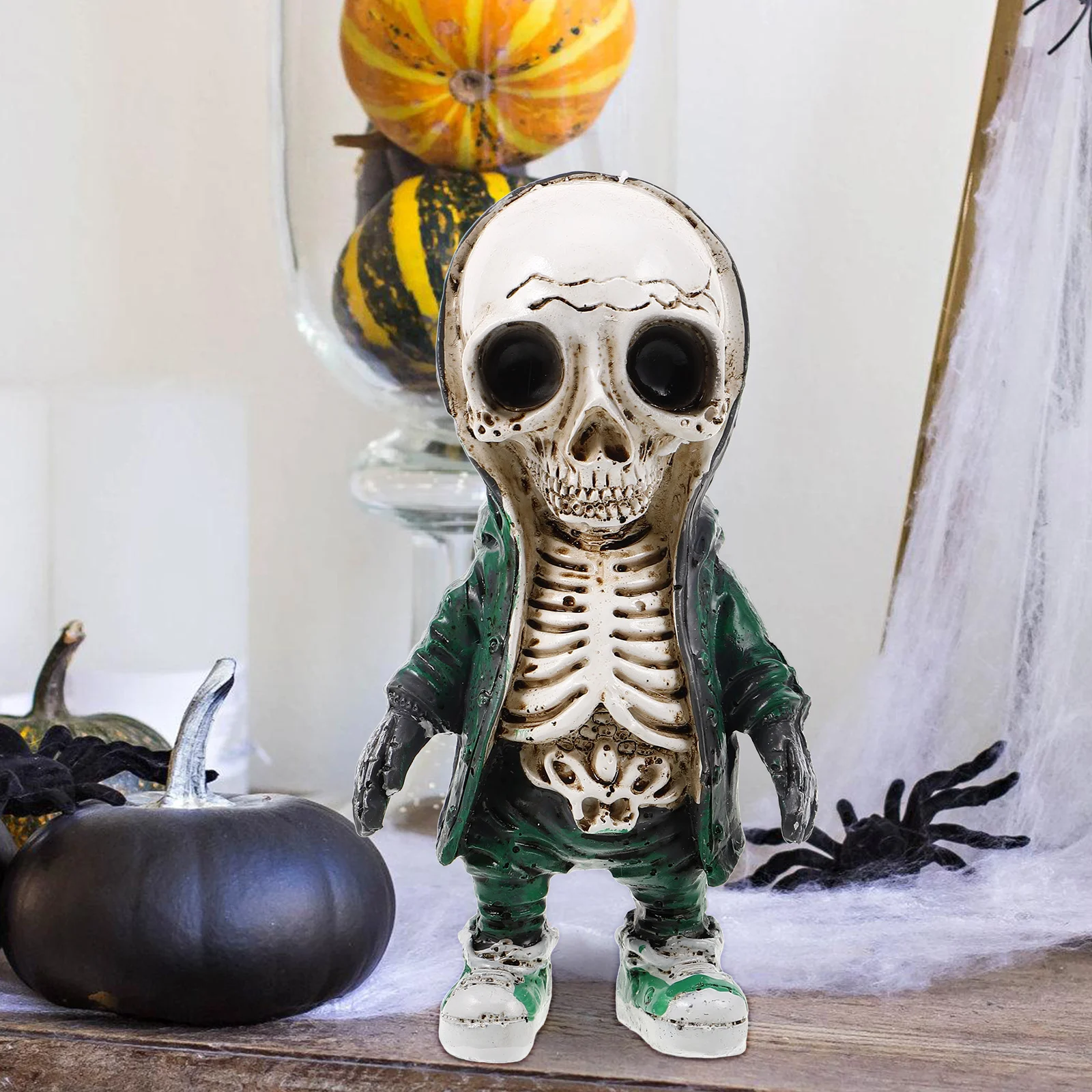 

Quirky Statue Skull Ornaments Halloween Garden Decoration Compact Size Lightweight Safe Strong Resin Figurine