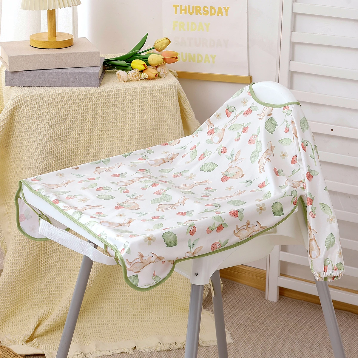 Elinfant مرايل أطفال بأكمام طويلة مقاومة للماء مرايل أكل للتغذية ومآزر رسم قابلة للغسل غطاء كرسي مرتفع #1