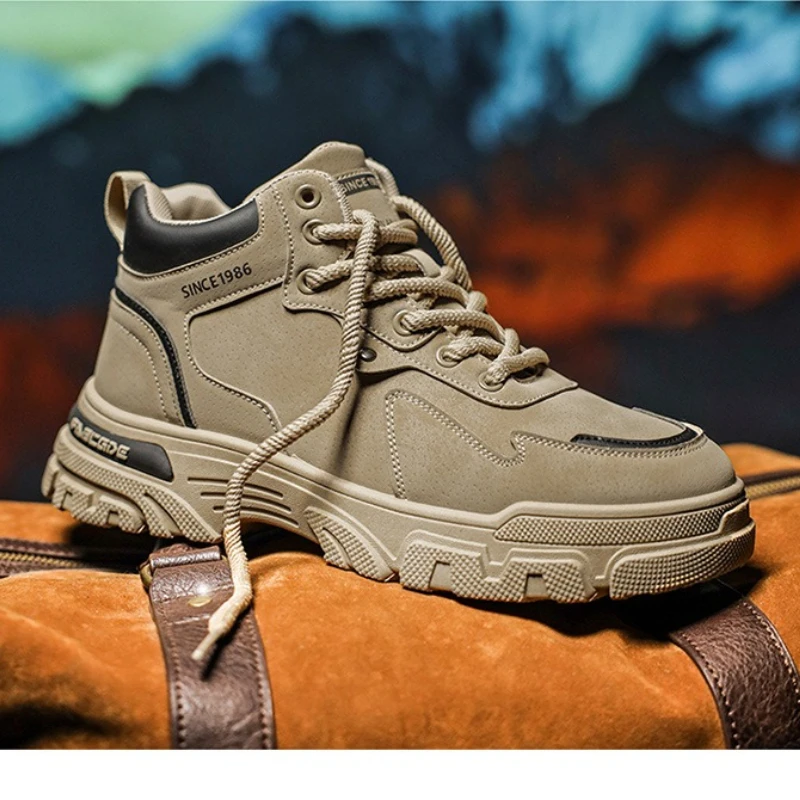 Mens Shoes Casual Cowboy Combat Tactical Boots Motorcycle Chelsea Ankle Work Leather Shoes Outdoor Designer Luxury Hiking