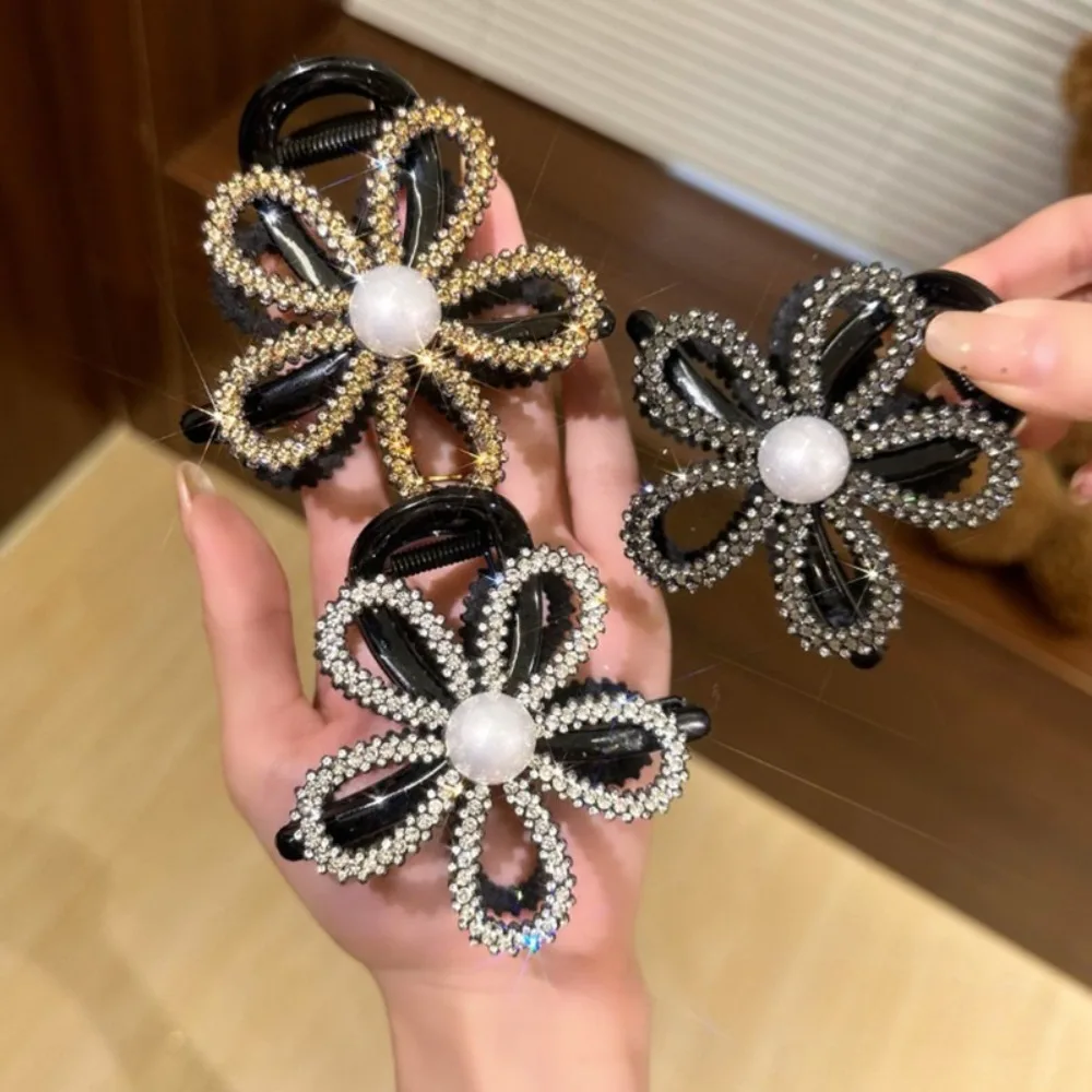 Exquisite Diamond Hollow Flower Hair Clip Hair Clamps Shark Clip Korean Fashion Hair Clip Hair Claw Gorgeous