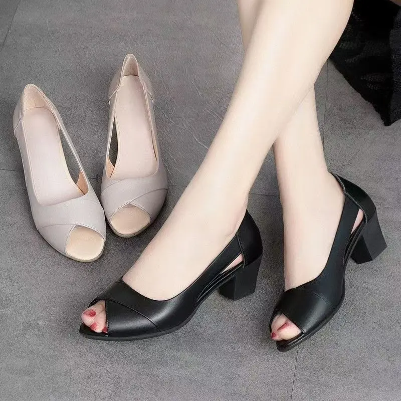 Thumbnail 4 - #14 Trending Middle Heels Right Now