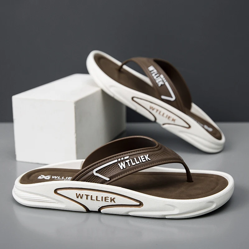 

Man EVA Flip Flops Breathable Beach Shoes Bathroom Slippers Sandals Men Luxury Flip Flops House Soft Slippers Home Clogs Slides